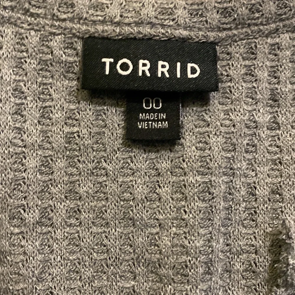 Torrid Waffle Knit Babydoll Long Sleeve T Shirt 00 00X EUC Gray